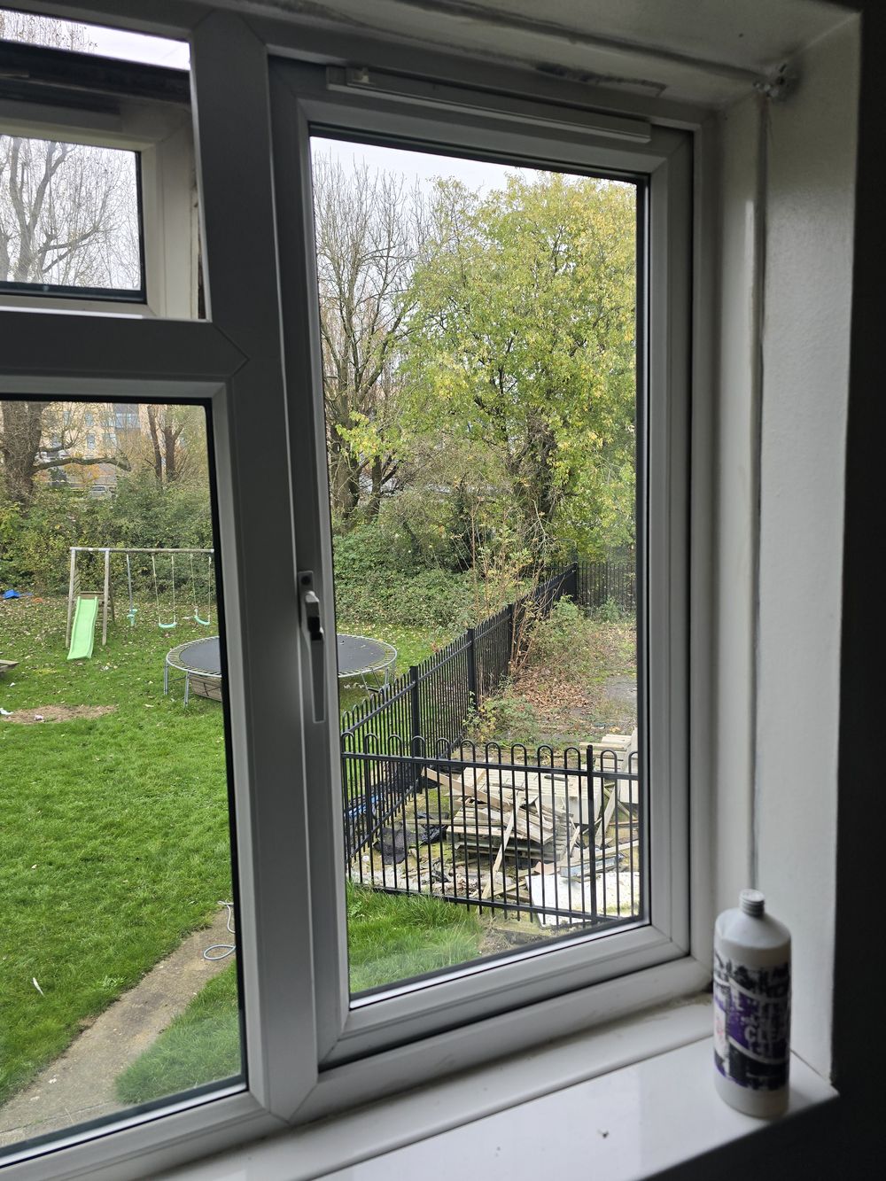 Clear window after glass replacement